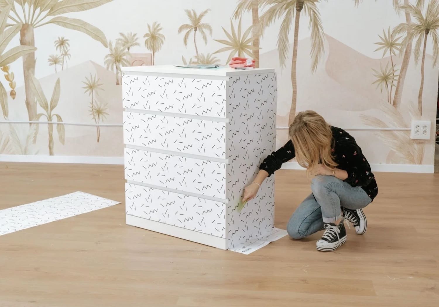 comment-poser-un-papier-peint-intissé Image